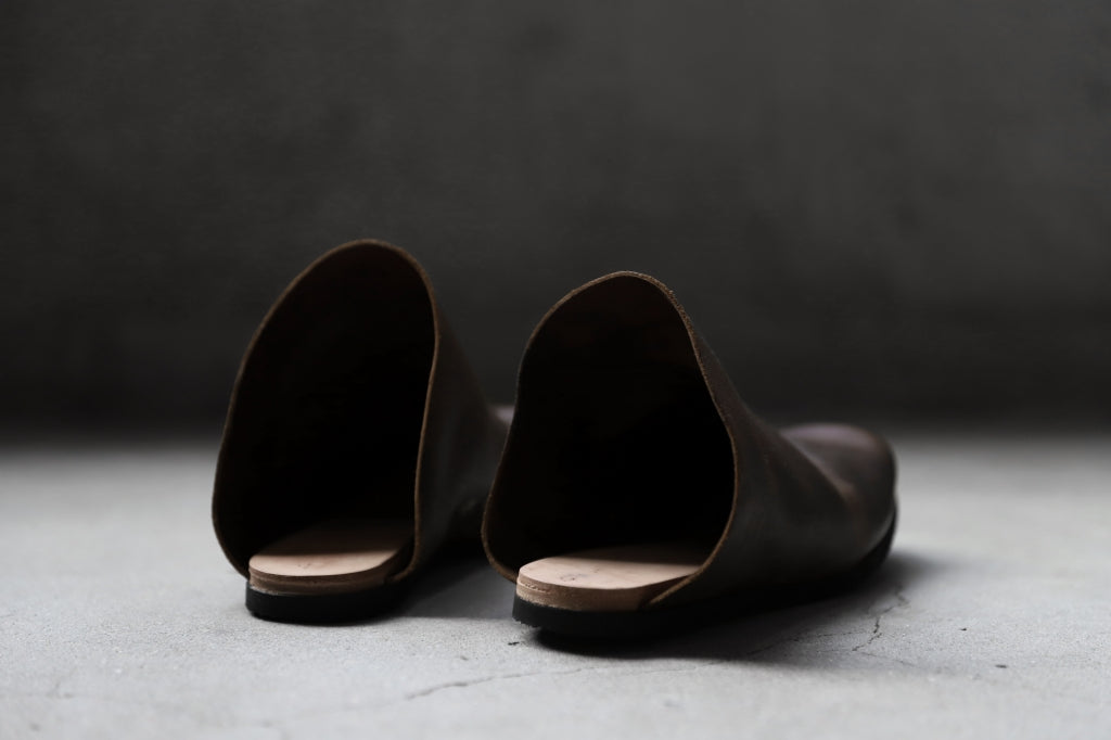 ierib slip on shoes / Roughout Coedovan