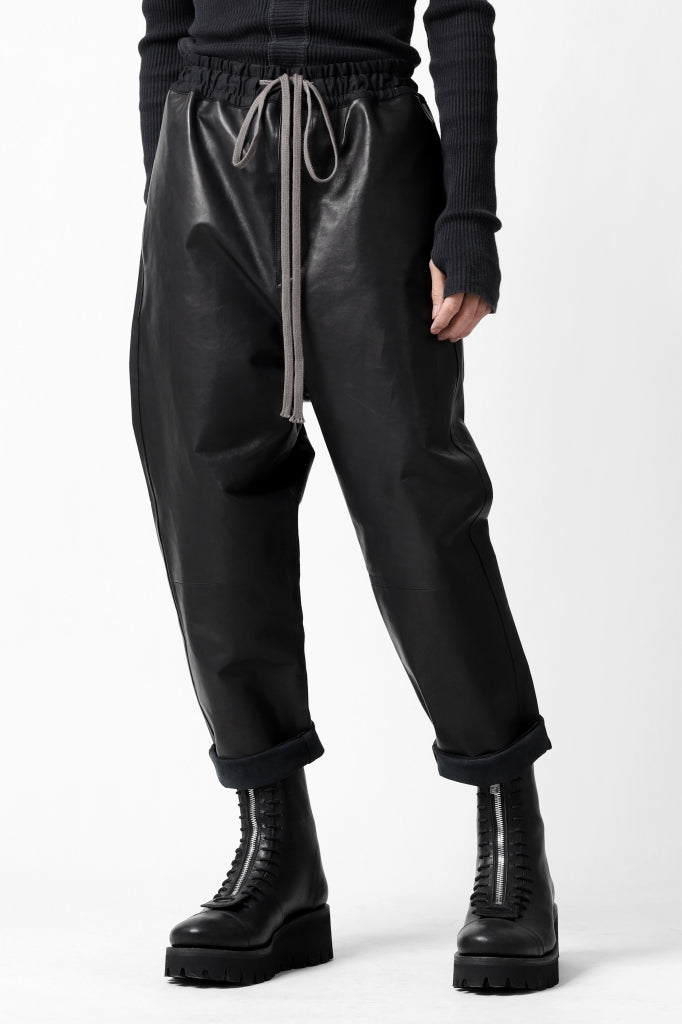 A.F ARTEFACT "Trunk-Show" LOWCROTCH TROUSERS / HORSE LEATHER