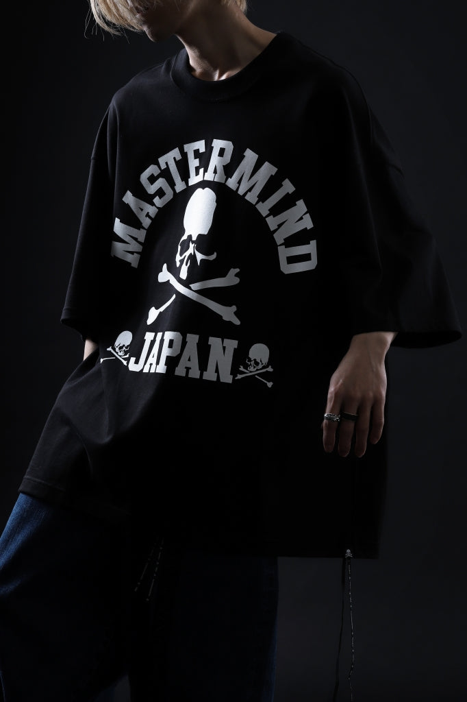 mastermind JAPAN LOGO DETAIL BOXYFIT T-SHIRT