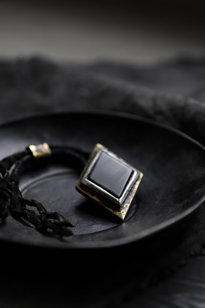 【予約商品】BLOW THE WILD BRASSES HANDFORGED by JUN UEZONO "ONYX SOUTH MEXICAN BRACE"