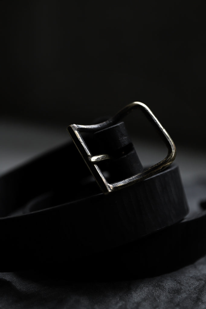 【予約商品】BLOW THE WILD BRASSES HANDFORGED by JUN UEZONO "HANDGRAVING LEATHER BELT"