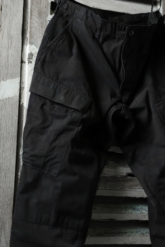 CHANGES VINTAGE REMAKE MILITARY CARGO TAPERED PANTS / WOODLAND CAMO