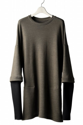 A.F ARTEFACT exclusive LAYERED PULL OVER TOPS