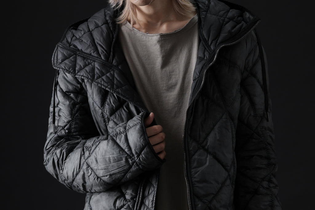 masnada QUILTED HOOD JACKET / OVER STUFFED PAPER NYLON