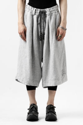 _vital tucked volume short pants 