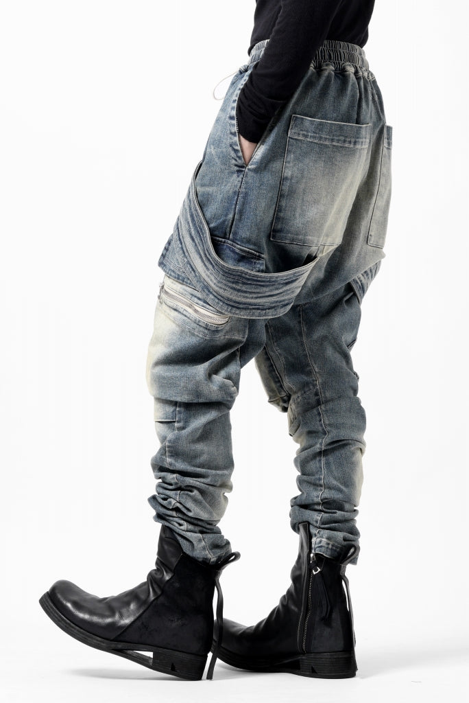 A.F ARTEFACT FLAP-DETAIL SLIM CARGO PANTS / FADED AGEING DENIM