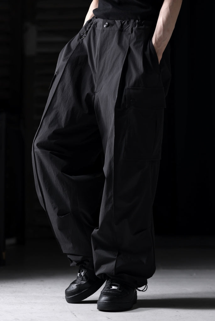 th products NERDRUM / Cargo Pants / recycled nylon stretch taffeta