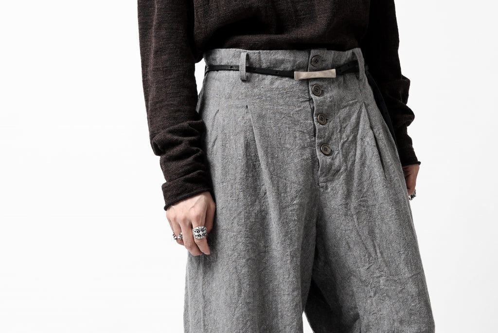 YUTA MATSUOKA tuck darts pants / washed chambray