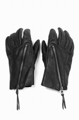 The Viridi-anne ZIPPED LEATHER GLOVE