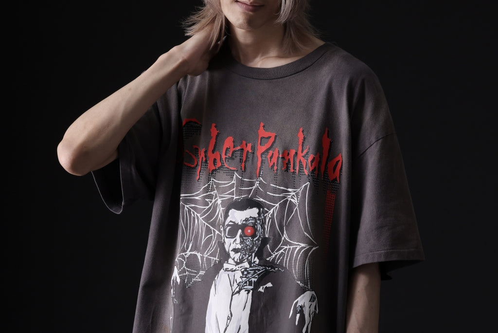 ZIG UR IDOL FADED & CRACKED SS TOPS - Cyber Punkula