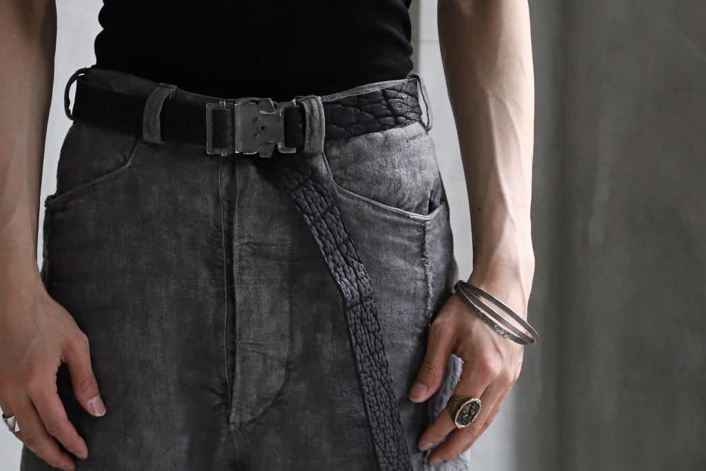 ierib detachable buckle belt / rough bull onepiece