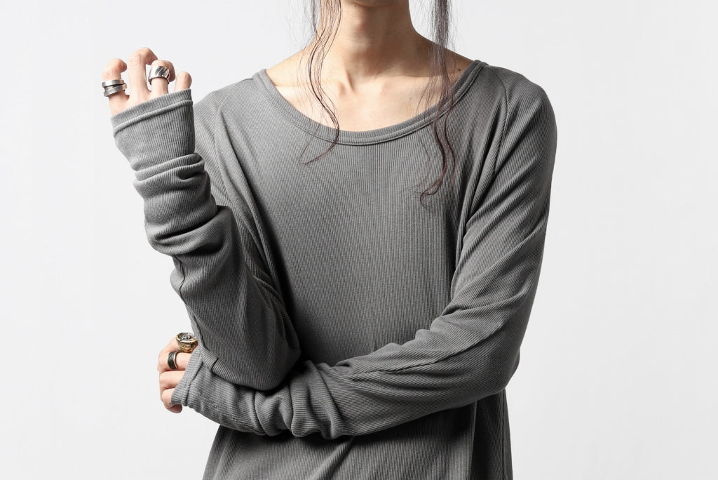 A.F ARTEFACT exclusive RAGLAN PULL OVER TOPS