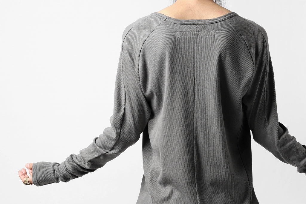 A.F ARTEFACT exclusive RAGLAN PULL OVER TOPS