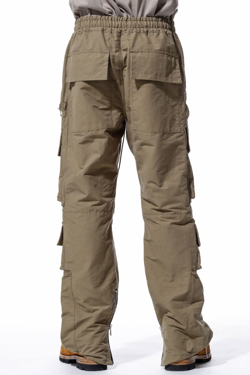 A.F ARTEFACT RADICAL-ZIP FIELD PANTS