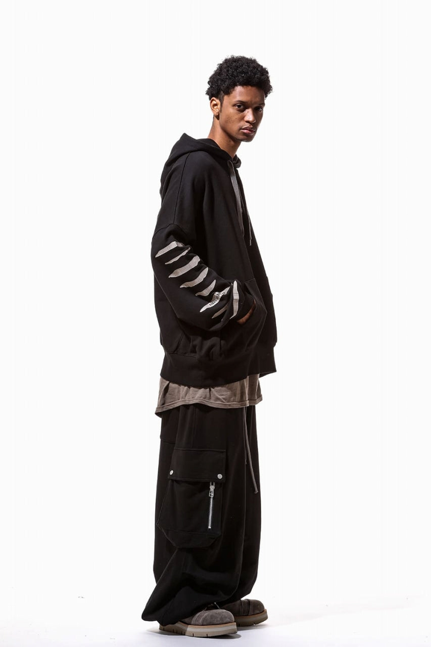 A.F ARTEFACT EXTREME WIDE CARGO PANTS / COTTON-TERRY