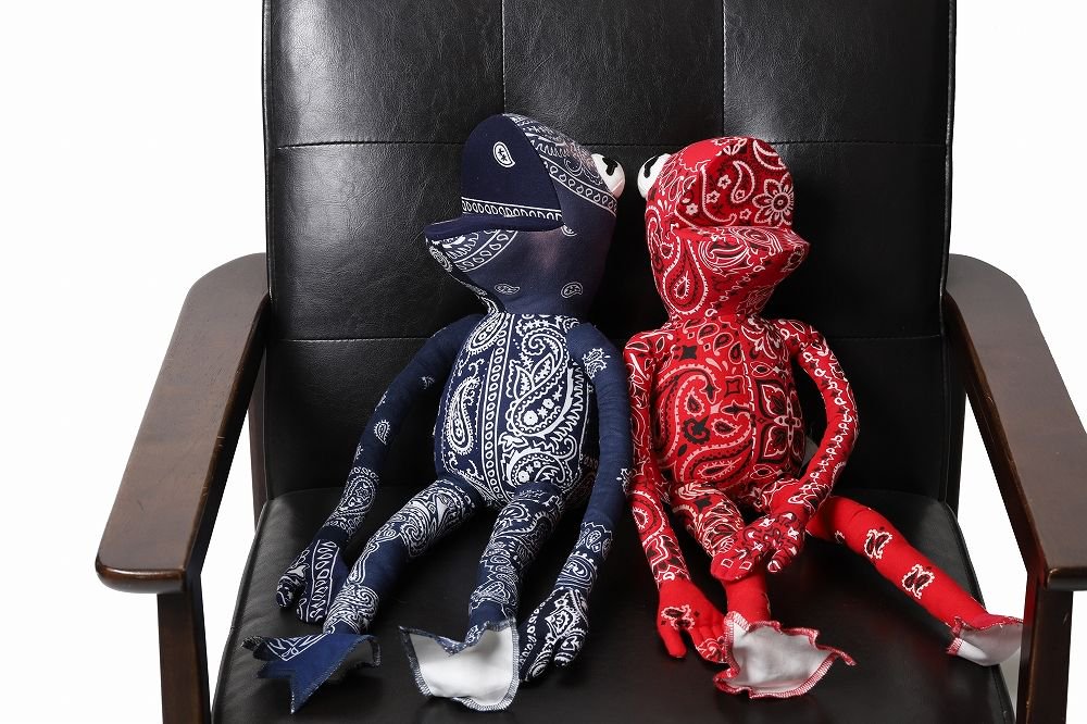 Shop Online - READYMADE BANDANA FROG MAN (RED ASORT) – LOOM OSAKA