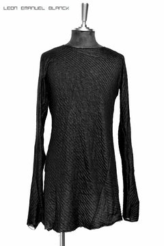 Load image into Gallery viewer, LEON EMANUEL BLANCK DISTORTION GLOVED SWEATER / DOUBLE JERSEY (BLACK)