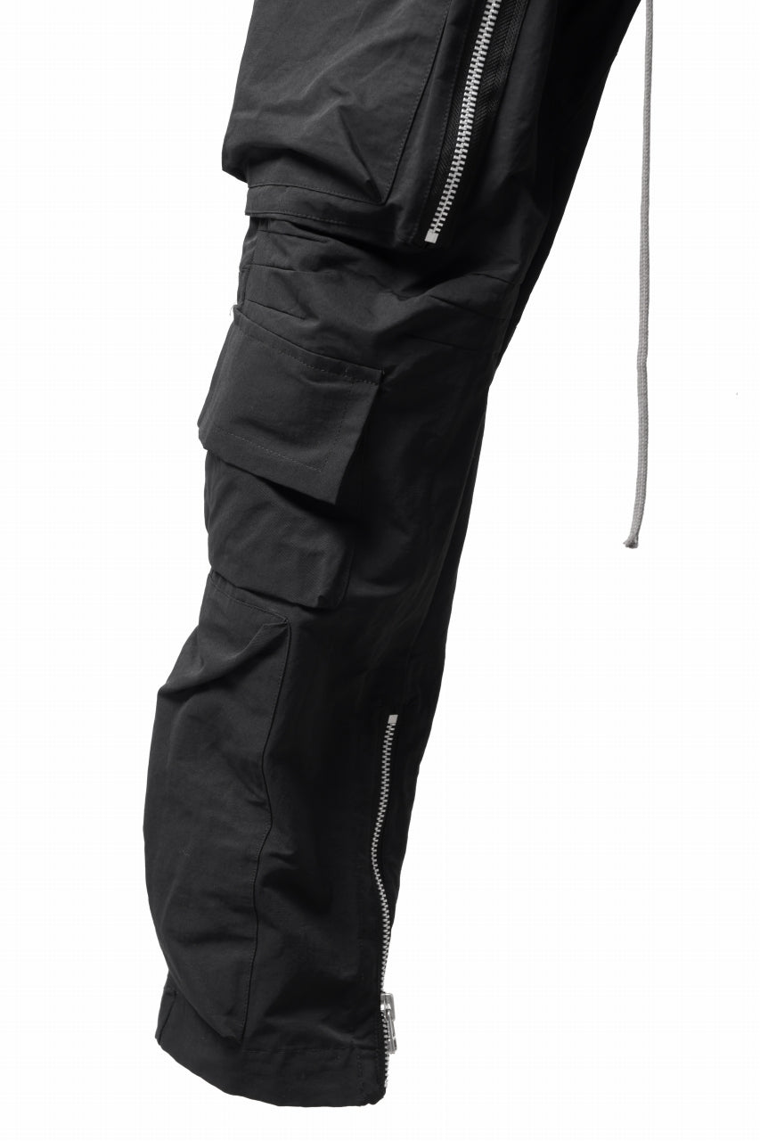 A.F ARTEFACT RADICAL-ZIP FIELD PANTS (BLACK)の商品ページ