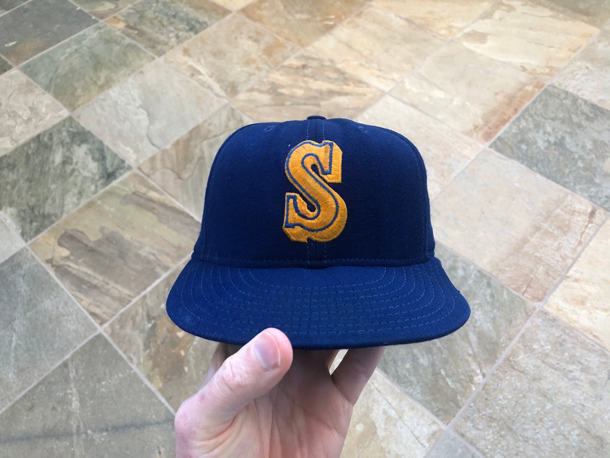 retro seattle mariners