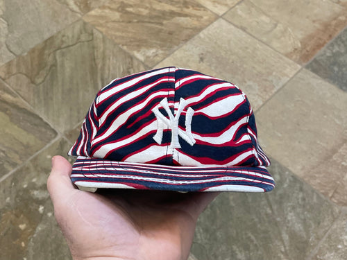 Vintage New York Yankees Starter Pinstripe Snapback Baseball Hat – Stuck In  The 90s Sports