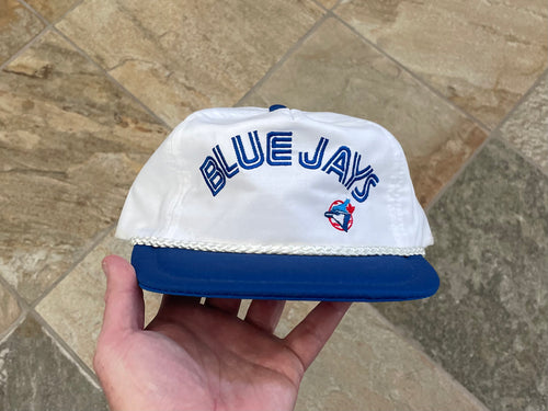 TORONTO BLUE JAYS VINTAGE 80s UNIVERSAL MLB BASEBALL TRUCKER MESH