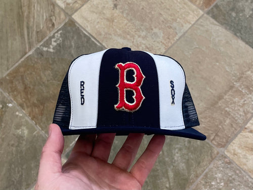 Vintage Boston Red Sox Universal Corduroy Snapback Baseball Hat – Stuck In  The 90s Sports