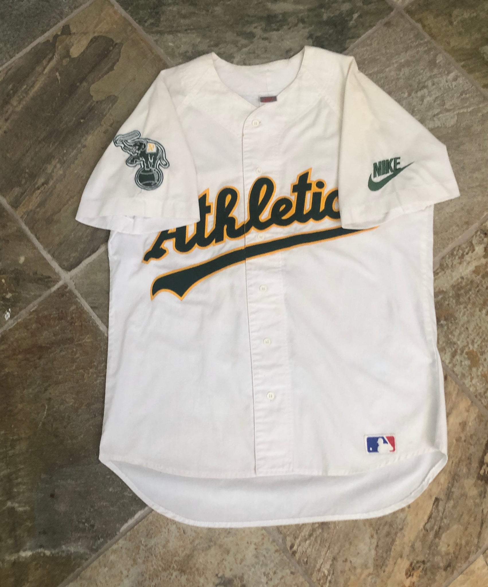 Matt Chapman Oakland Athletics Autographed Kelly Green Nike Replica Jersey