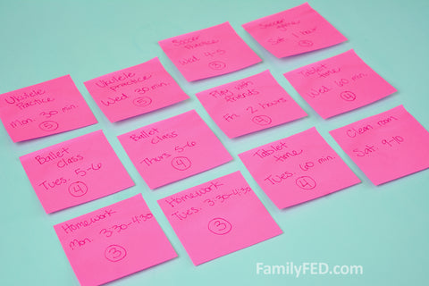 Create a Color-Coded Family Calendar Using Post-it Notes - MomTrends