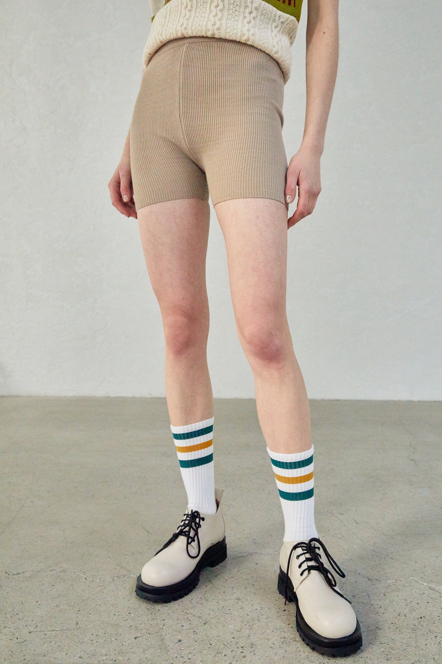 bike shorts beige