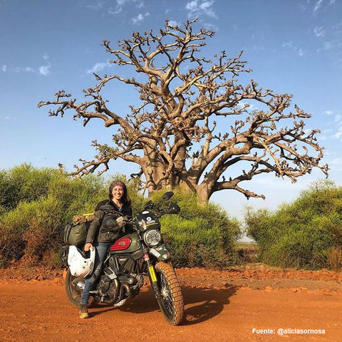 Alicia Sorsona dando la vuelta al mundo en moto