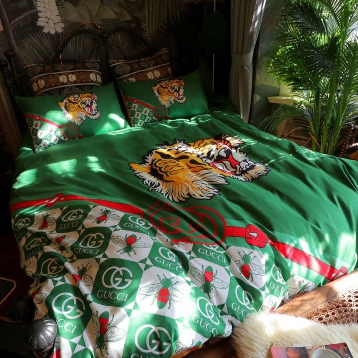 Tiger With Gucci and Bee Caro in Green Background Gucci bed set