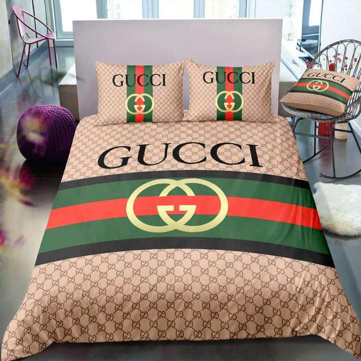 Logo in Brown Monogram with Vintage Web Bedding Gucci bed set