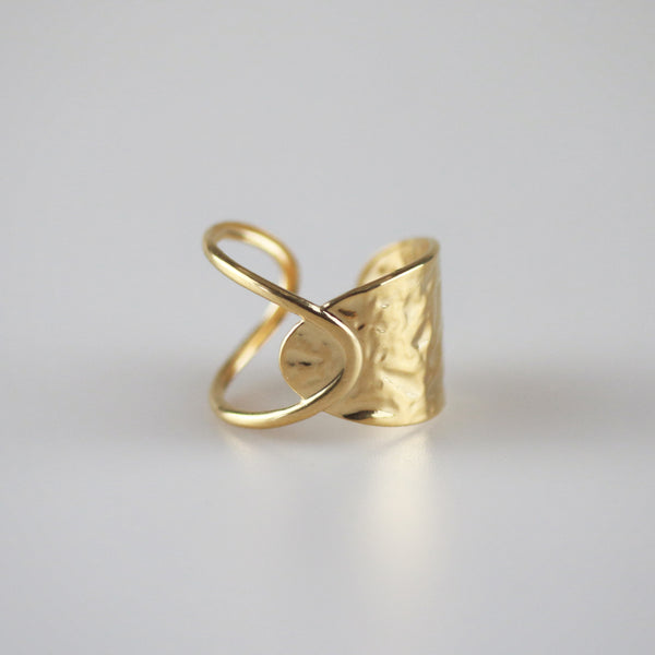 Luna Signet Ring – NUUK