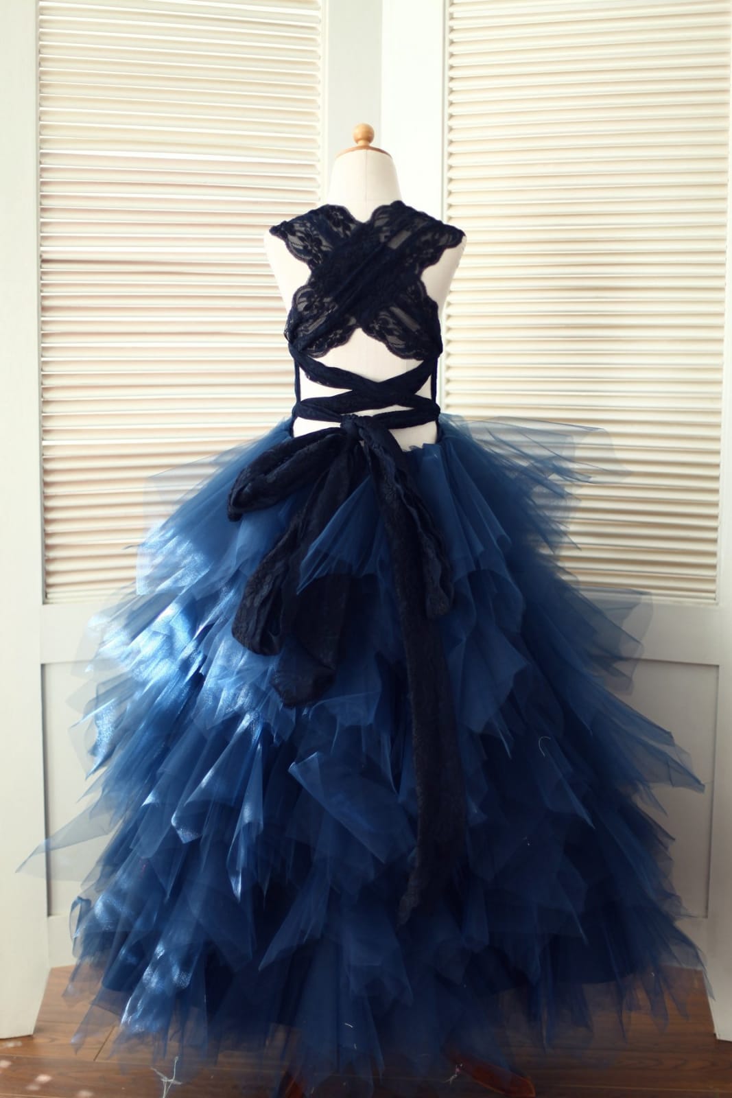 Backless Navy Blue Lace Ruffle Tulle Skirt Flower Girl Dress – Princessly