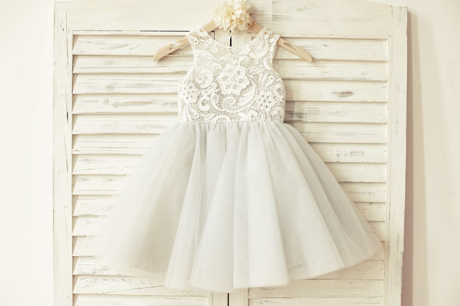 lace ivory flower girl dress