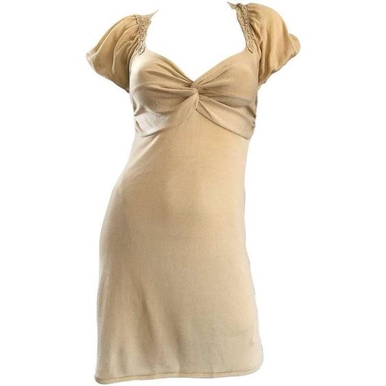 Beige sweetheart neckline dress