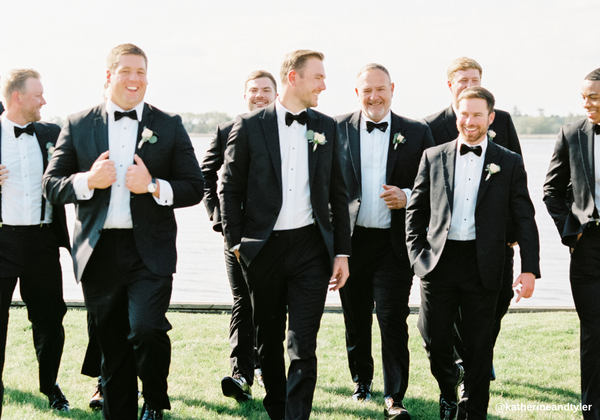 Groomsmen Suit Accessories: Dress Shirts