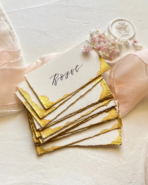 Delicate Gold Wedding Name Cards