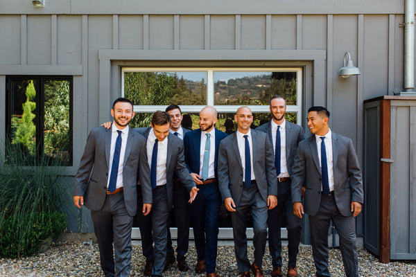 How To Choose Groom & Groomsmen Suits: A Guide To Groomsmen Attire -  Kennedy Blue