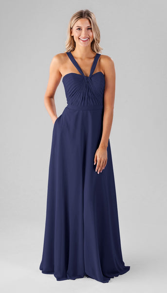 How to Find the Perfect Bridesmaid Dresses for Petite Women