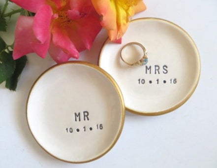18 Sentimental Wedding Gifts for the Newlyweds