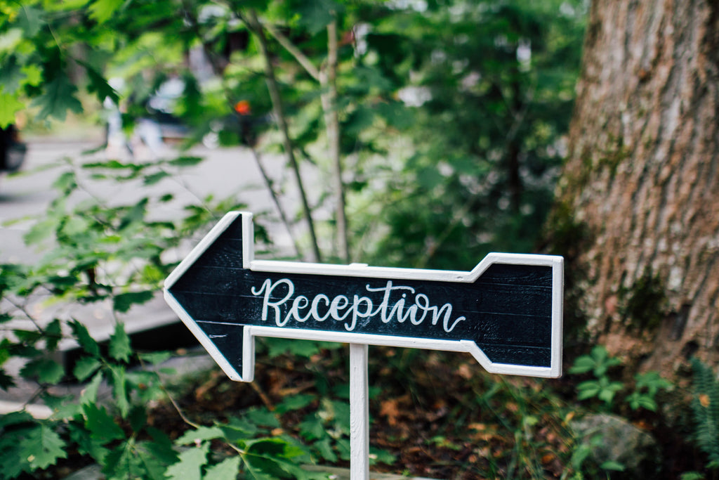 Such a cute wooden reception sign for a country wedding! | A Charming Tennessee Wedding | Kennedy Blue 