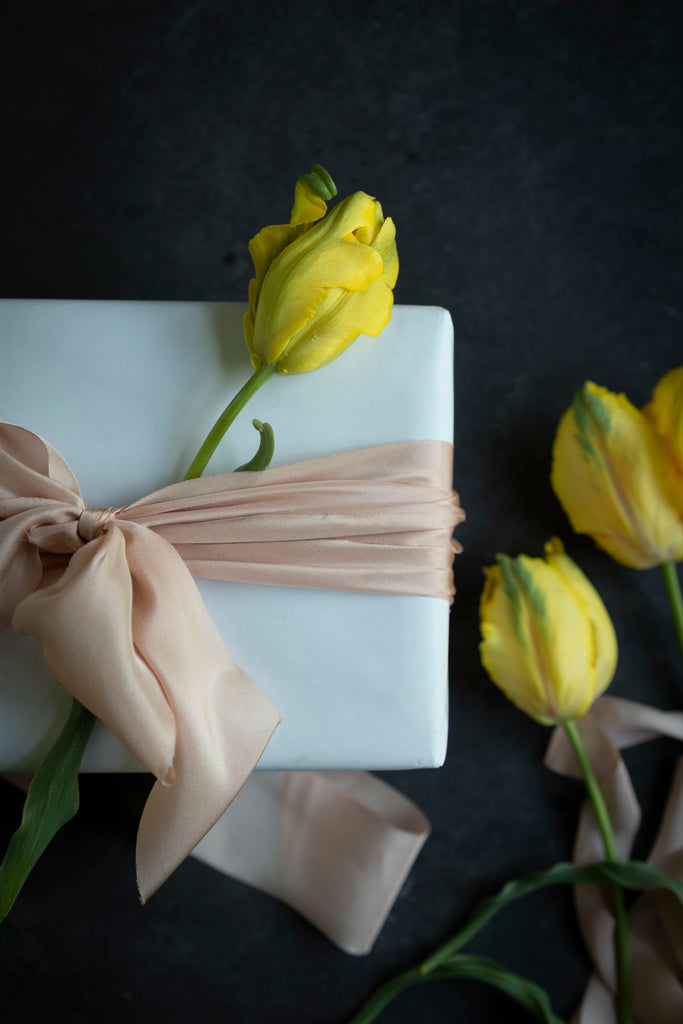 mother's day gift wrapping