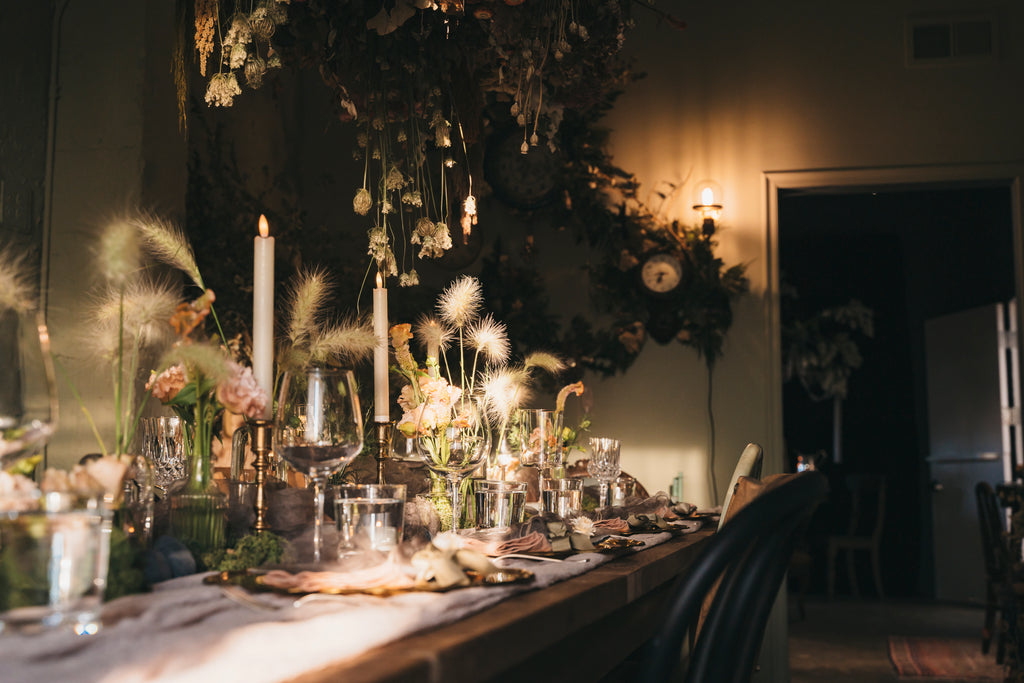 tablescape design for intimate gatherings