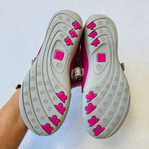 Tener un picnic veneno fósil Size 12.5F Clarks active air shoes - NEW – Mini G Preloved
