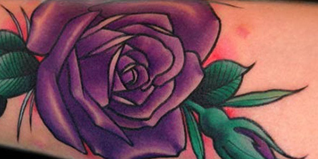 Tatouage rose mauve