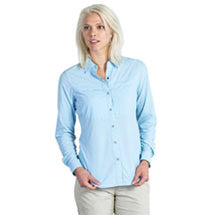 Woman wearing Ivory Ex Officio Bugsaway shirt