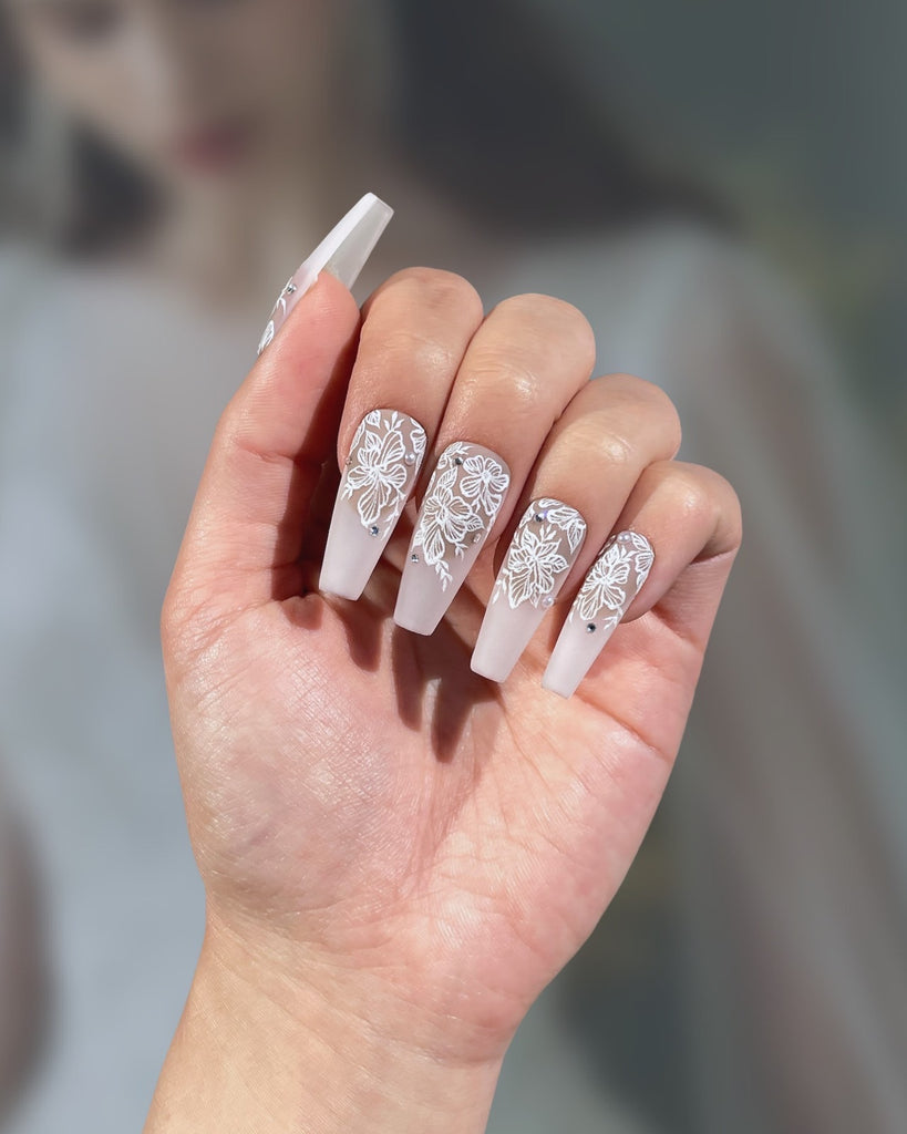 Marquise Diamond – Pamper Nail Gallery