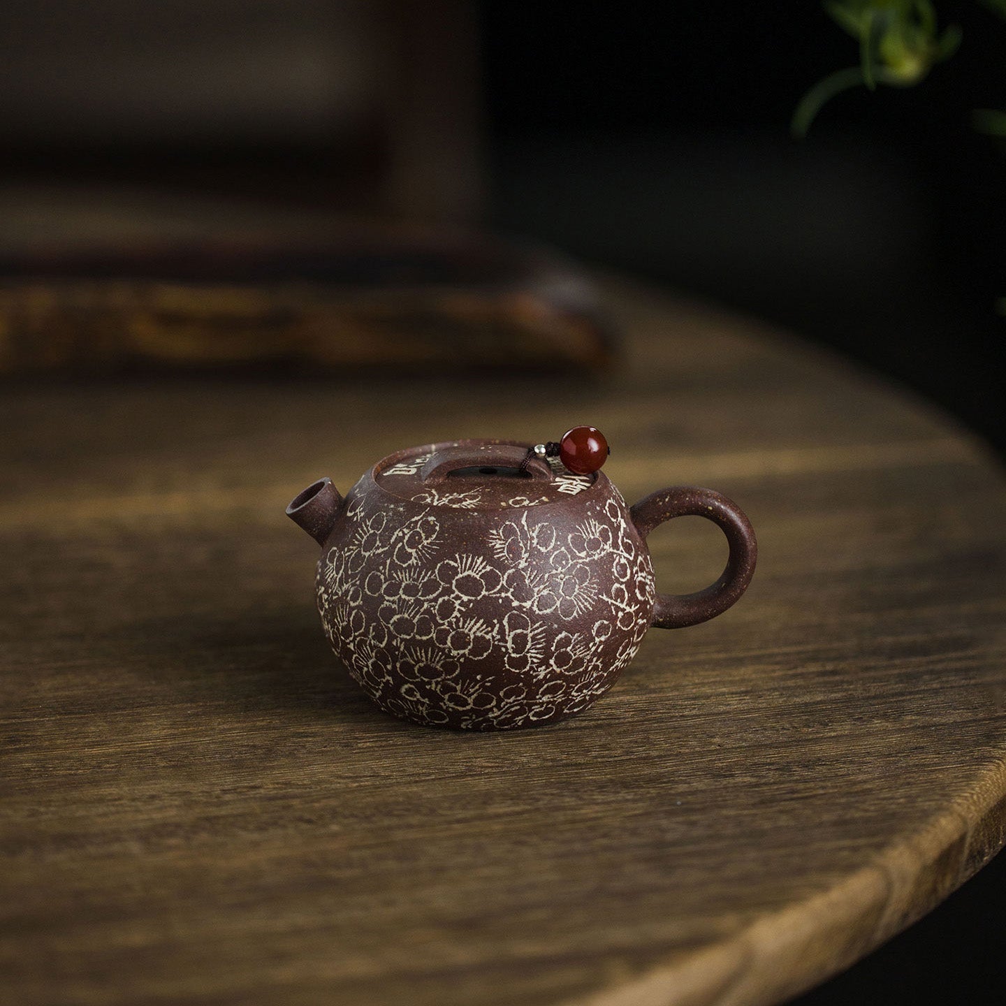 Plum Blossom Ju Lun Yixing Teapot 120ml