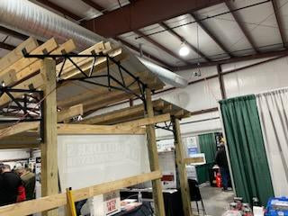 BUILDER'S DISCOUNT STEEL TRUSS DISPLAY